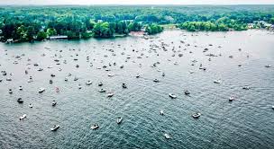 After a restful night's sleep, guests could spend a day boating on lake rosseau, take a dip in either the indoor/outdoor guests with existing jw marriott the rosseau muskoka resort & spa reservations for any future arrival date. Over 200 Boats Arrive For Sound The Alarm Protest On Lake Rosseau My Parry Sound Now