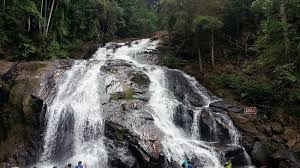 Laluan trekking di sini juga agak mencabar dan perlukan guide dari yang berpengalaman. Air Terjun Kota Tinggi Johor Kawasan Rekreasi Air Terjun Paling Popular Di Johor Bahru Lokasi Percutian