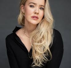 Joan Hart // Agence RBL