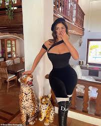 The model has previously is an 'i was even interested in virtual reality as a kid, i was always on the computer and then myspace came. Demi Rose Shows Off Her Hourglass Shaped Curves In A Plunging Bodysuit And High Waisted Leggings