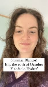 #diwrnodiechydmeddwlybyd #worldmentalhealthday heddiw a draw ar @mindcymru  ma’ nhw’n annog bobl i ddechra’ siarad ac yn darparu popeth yn y Gymraeg a  Saesneg. , Whether it’s listening or speaking, ...