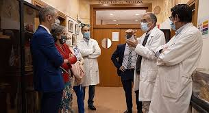 Hacemos de tu vocación tu profesión. La Usal Invierte 185 000 Euros En Mejoras En La Facultad De Medicina Noticias Salamanca
