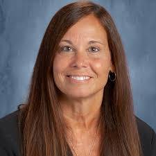 Leann Downs's Instagram, Twitter & Facebook