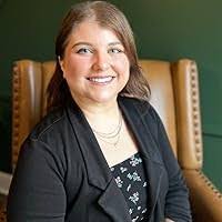 Mari Montgomery's Instagram, Twitter & Facebook