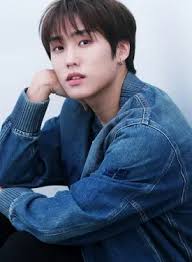 Jacob (THE BOYZ) profile, age & facts (2025 updated)