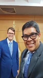 Presentación del Doctor Gustavo Amoni @gustavoamoni quien conversó sobre el  derecho procesal telemático en el procedimiento en materia de Protección de  niños, niñas y adolescentes organizado por la ...