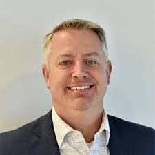 Adam Capps's Instagram, Twitter & Facebook