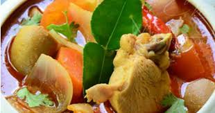 Panggang ayam bersama bumbu hingga kering dan terpanggang sempurna. Tomyam Ayam Kuali Sudip