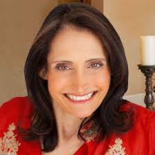 VIDEO] Why Weddings Make Women Crazy... Before They Even Get Engaged