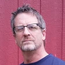 Can microwave dishes spontaneously smash?