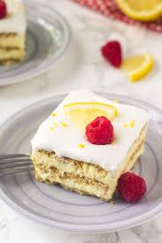 Lemon Icebox Cake Is The Perfect Easy Summer Dessert Recipe Lemon Icebox Cake Icebox Cake Easy Summer Dessert Recipes