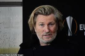 Health secretary matt hancock has said that it is the government's aim for grassroots. Robbie Savage Believes Manchester United Are Three Signings Away From Challenging The Top Teams Daily Mail Online