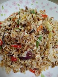 Nasi goreng, brunei'de yaygın bir pirinç yemeğidir. Resepi Nasi Goreng Cili Padi Ikan Viral Muafakat Johor Facebook
