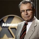 Ungelöst (german for case number xy. Aktenzeichen Xy Ungelost Sendetermine 18 08 2021 19 08 2021 Fernsehserien De
