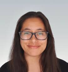 Victoria Veloz's Instagram, Twitter & Facebook