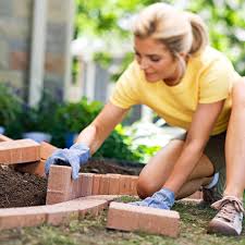 How To Plant A Curved Brick Flowerbed Border Paves De Jardin Bordure Jardin Bordures De Jardins En Brique