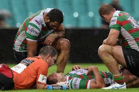 Listen live to 105.1 triple m, orange's home of 70's to now music. Sam Burgess Stretchered Off As South Sydney Rabbitohs Lose To Dragons At The Scg Abc News Australian Broadcasting Corporation