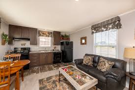 This is a beautiful home with lots of great mobile home decorating ideas for every room. Factory Select Homes New Mobile Homes For Sale Brooksville Fl Home