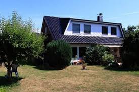 Our guest rooms have either a bath or shower and wc, satellite tv and a fridge. Haus Seeschwalbe Nord Ostseekuste Unterkunft