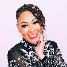 Zoua Vue's Instagram, Twitter & Facebook