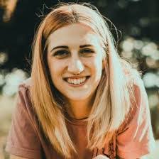 Tia Middleton's Instagram, Twitter & Facebook