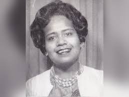 Yvette Fleming's Instagram, Twitter & Facebook