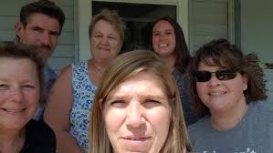 Joni Bacon (@BaconJoni)