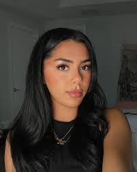 Desiree Razo's Instagram, Twitter & Facebook