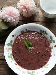 Bubur pulut hitam originated from indonesia, and has been fondly adopted as a local dessert in singapore and malaysia. Bubur Pulut Hitam Menggunakan Periuk Noxxa Azie Kitchen