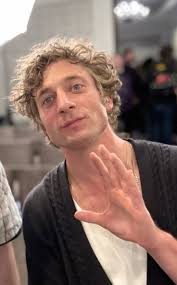 Jeremy Allen White #jeremyallenwhite Snapchat: jawfinally Ig:  jeremyallenwhitefinally