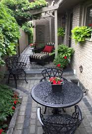 Insidexterior Com Nbspinsidexterior Resources And Information Small Patio Garden Small Backyard Landscaping Side Yard Landscaping