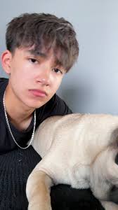 La historia de la chimuela y sus cinco perritos