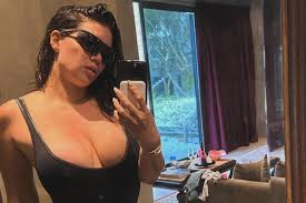 Wanda Nara confesses what her children think when they see her half-naked  on social media: I have talks with them | Marca