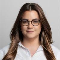 Samantha Bergstrom's Instagram, Twitter & Facebook