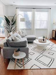 35 favorite living room carpet decoration concepts awesome living room carpet decoration vloerkleed woonkamer woonkamer appartement woonkamer grijs