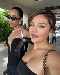 Annie Darling's Instagram, Twitter & Facebook