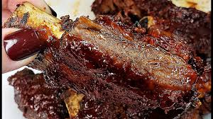 So in my research, i learned that, according to the barbecue bible, beef short ribs are from the lower portion of the rib area on the cow.these are known as plate ribs. Crockpot Bbq Ribs Slow Cooker Bbq Beef Ribs Fall Off The Bone Bbq Ribs Youtube