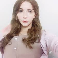 Meet The First Ever Fully White Female K Pop Idol Koreaboo Kpop Idol Pop Idol Idol