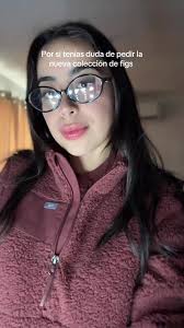 Es la cosa más hermosa 🍩🥨🤩🥰🌰. #figs #scrubs #autumn #hazelnut @wearfigs