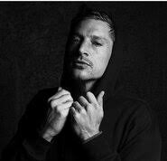 Саймон Рекс (Simon Rex): фильмы, биография, семья, фильмография — Кинопоиск