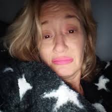 Lisa Handley (@LisaHandle94263)