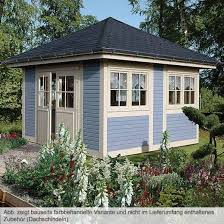 Gartenhaus Mit Walmdach Lichte Sommerdomizile Wie Das Malmo Gehoren Zu Den Liebsten Aufenthaltsorten Dieser Rundum Geschlossene Hau Gartenhaus Haus Walmdach