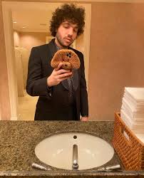 benny blanco on X: 3. i cant remember three but i took drunk selfies in  the bathroom while watching a video of my friend watch porn in the oculus  for the first