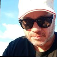 100+ perfiles de «Spadafora»