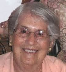 Dora Avery's Instagram, Twitter & Facebook