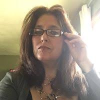 Melinda Wisniewski's Instagram, Twitter & Facebook