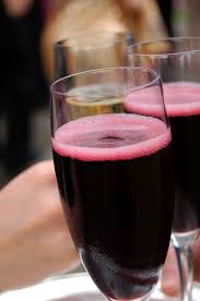 Google Image Result For Http Lh4 Ggpht Com Khmnjke7mek Sel P5nckni Aaaaaaaaa Sparkling Red Wine Sparkling Shiraz Wine
