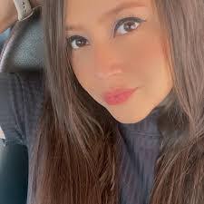 Cecilia Lopera's Instagram, Twitter & Facebook