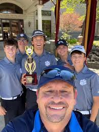 Dakota High School Mens Golf