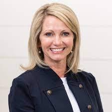 Angela Eason's Instagram, Twitter & Facebook